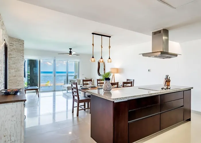 Apartment Gorgeous Ocean Front Casa Shell