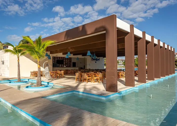 Gorgeous Ocean Front Casa Shell Apartment