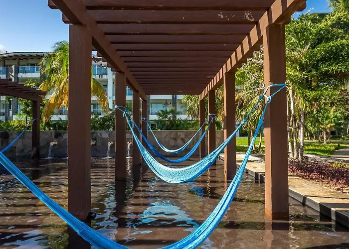Gorgeous Ocean Front Casa Shell Playa del Carmen